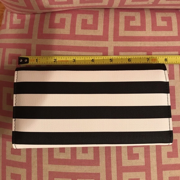 Slim Striped Wallet by Kut from the Kloth - Picture 6 of 7